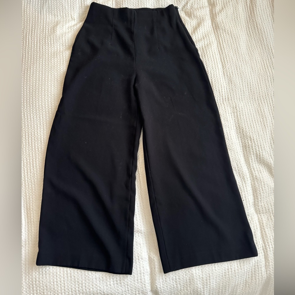 Black high waisted culottes